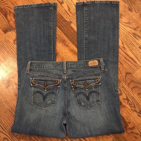 Levi’s 515 Boot Cut Jeans - Picture 2 of 10